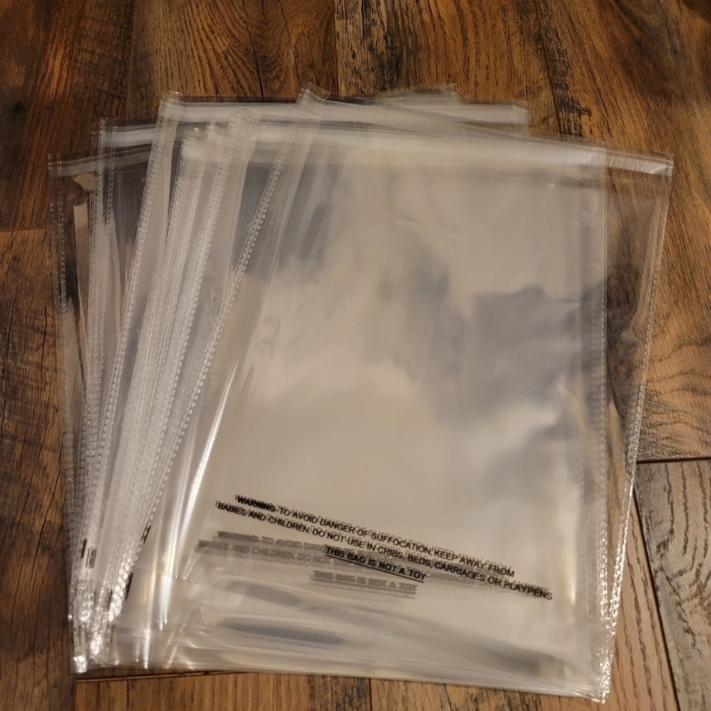 50 PACK- 10X12 CLEAR SUFFICATION WARNING POLY MAILERS - Picture 3 of 4